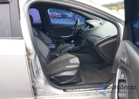 2013 Ford Focus St z USA, uszkodzony, nr VIN 1FADP3L9XDL127468